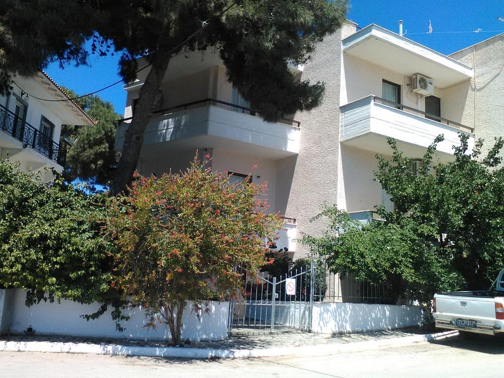 Aparthotel Iliahtides Amarynthos Zewnętrze zdjęcie