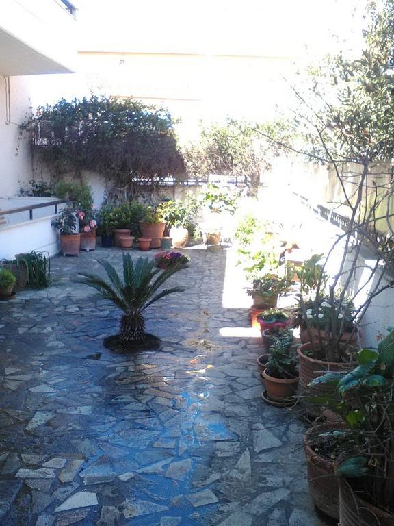 Aparthotel Iliahtides Amarynthos Zewnętrze zdjęcie